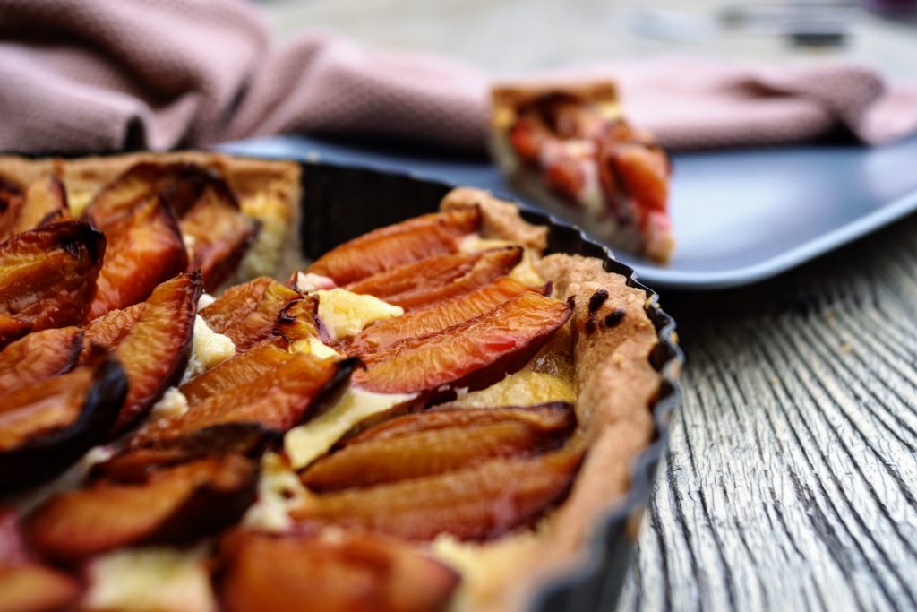 Plum Frangipane Tarte | schabakery.com