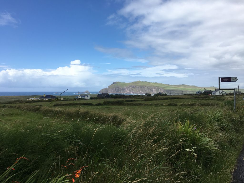 Slea Head Drive Ireland, Travel Diary of an Irish Roadtrip along the Wild Atlantic Way | schabakery.com